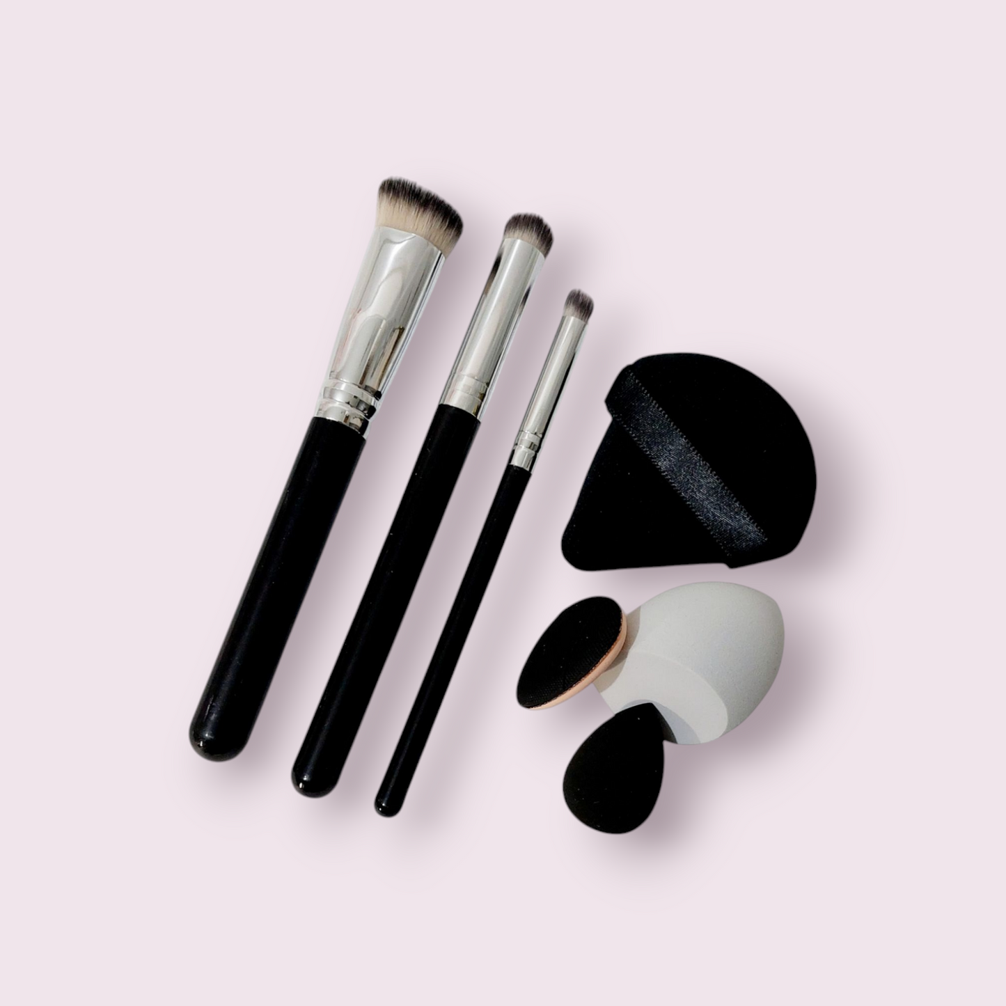 Set pennelli e spugne makeup